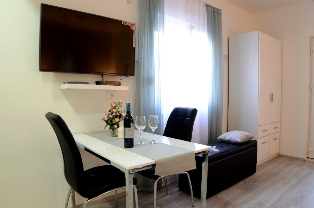 Apartments La Luna Задар Екстериор снимка